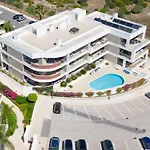 Porto De Mos 105 By Destination Algarve