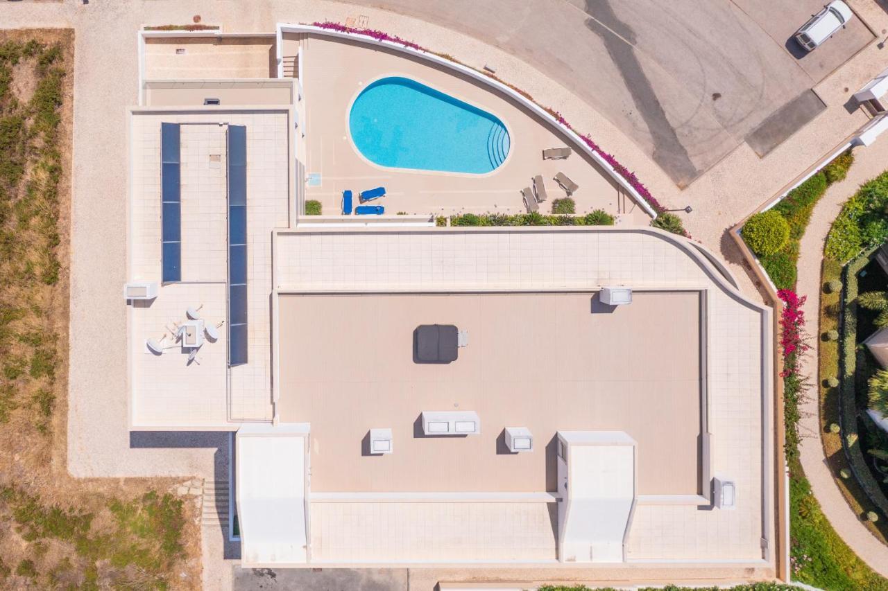 Porto De Mos 105 By Destination Algarve *