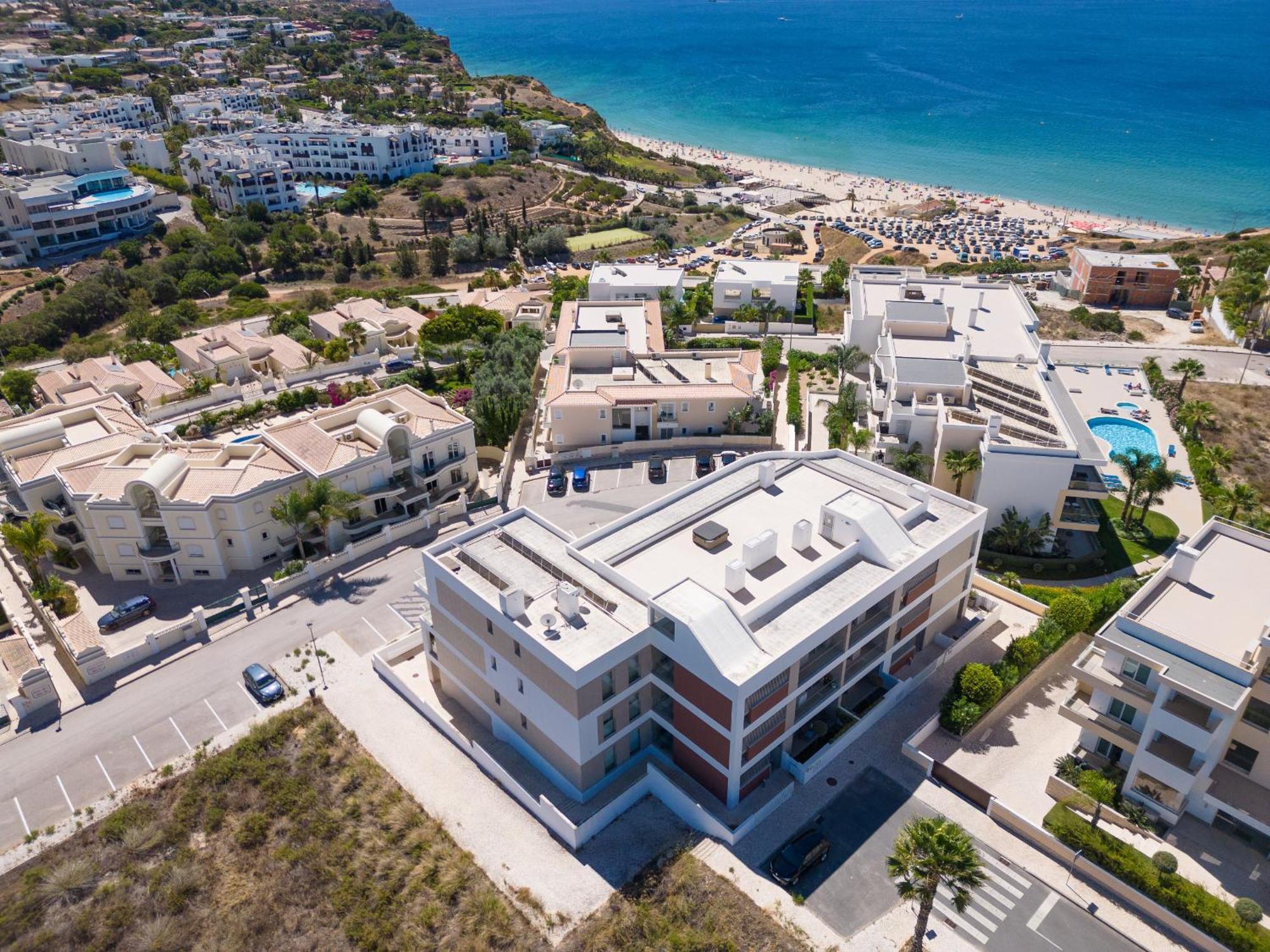 Apartment Porto De Mos 105 By Destination Algarve Lagos